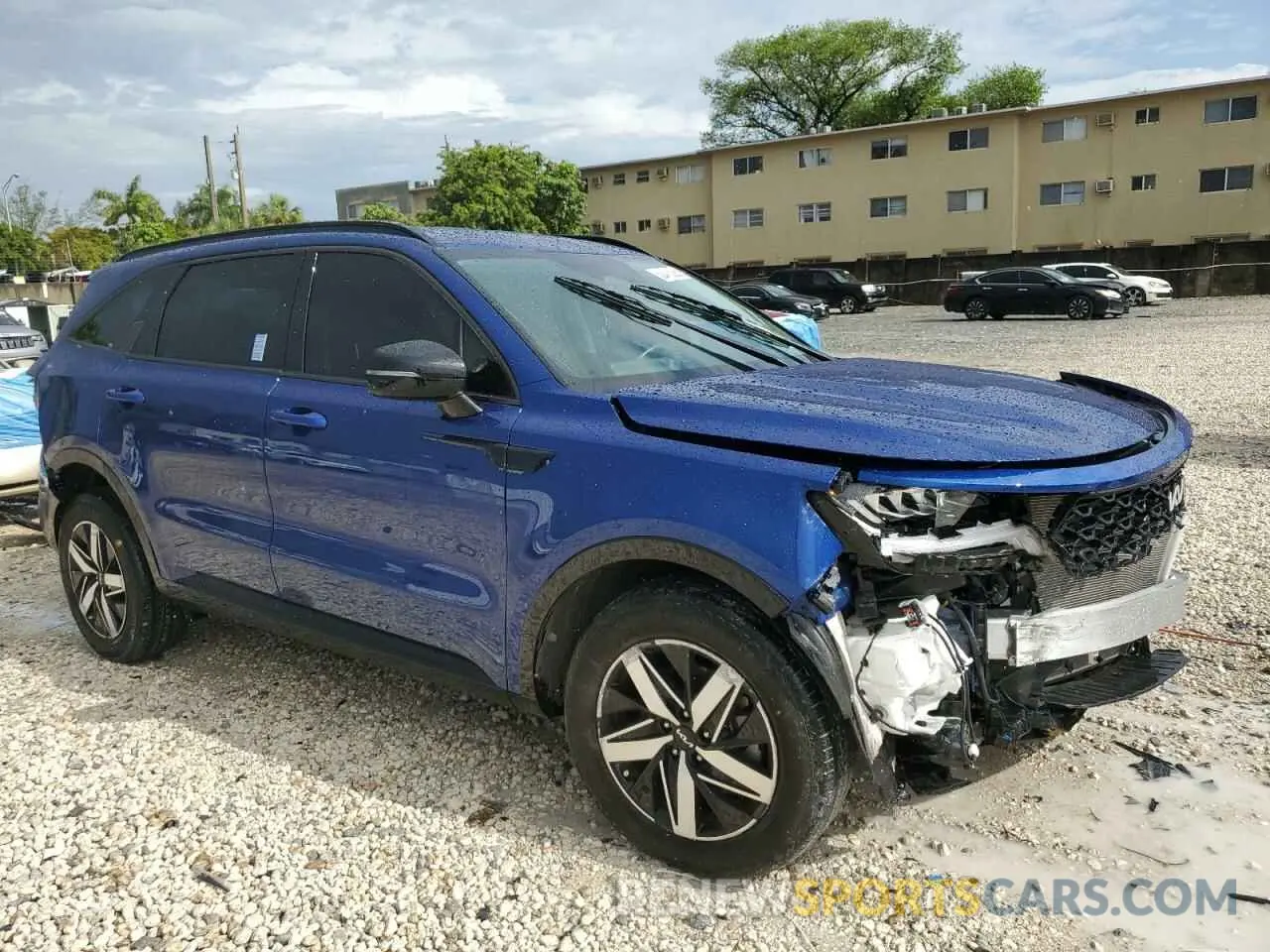 4 Photograph of a damaged car 5XYRL4LCXPG249292 KIA SORENTO 2023