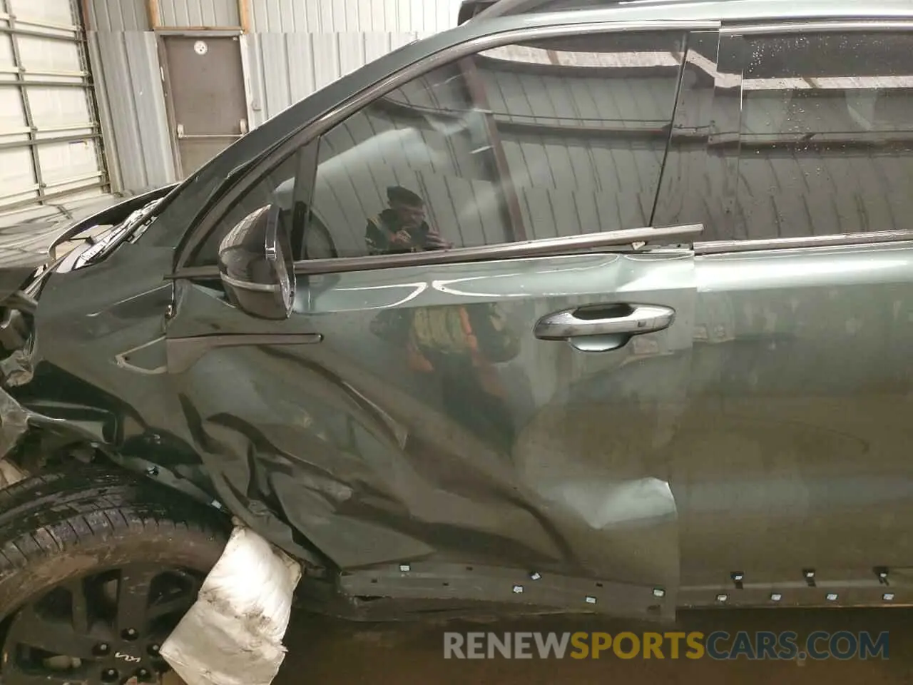 7 Photograph of a damaged car 5XYRLDLC2PG219381 KIA SORENTO 2023