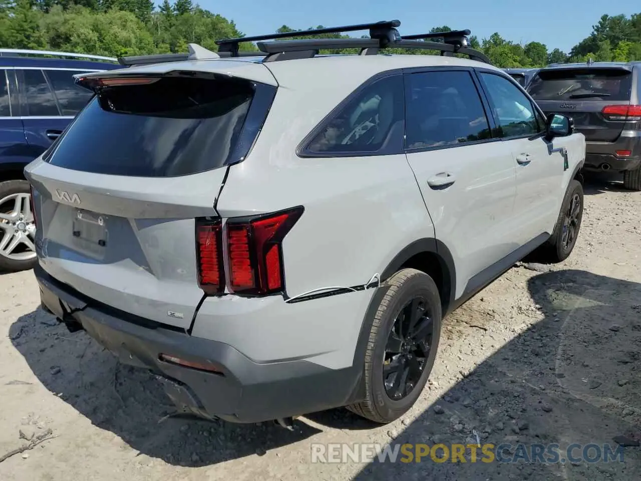 3 Photograph of a damaged car 5XYRLDLC8PG229946 KIA SORENTO 2023