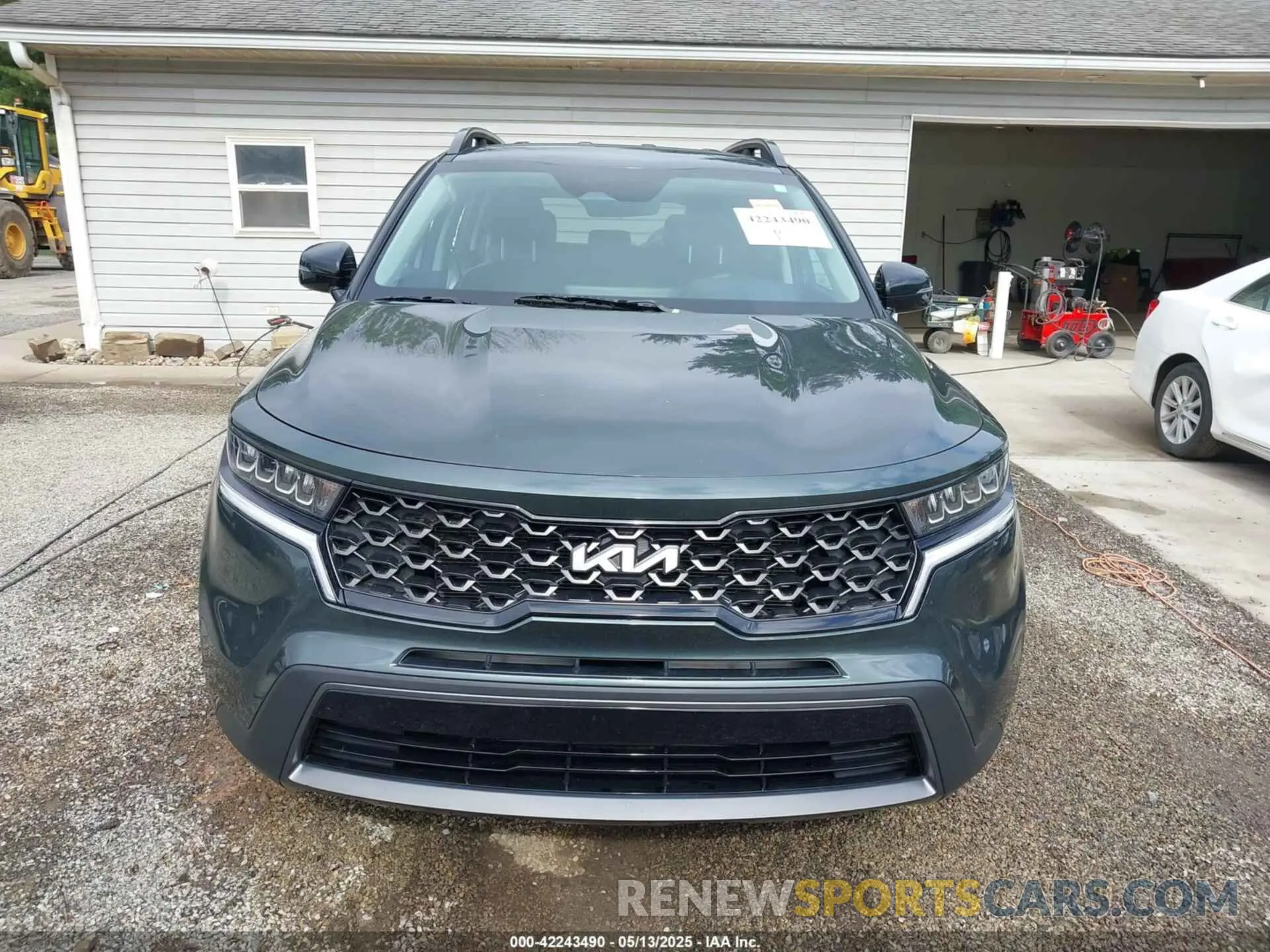 13 Photograph of a damaged car 5XYRLDLC9PG230491 KIA SORENTO 2023
