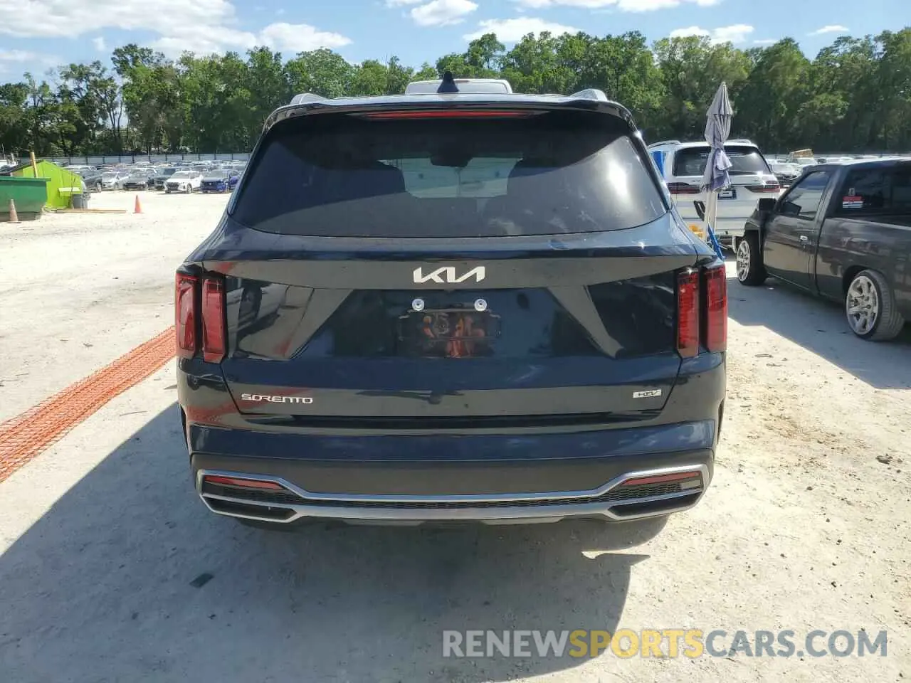 6 Photograph of a damaged car KNDRH4LG1P5175290 KIA SORENTO 2023