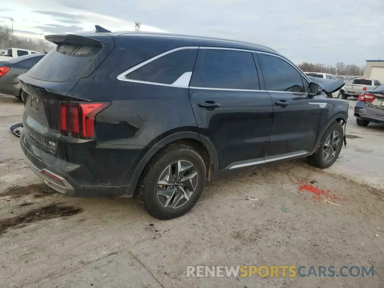 3 Photograph of a damaged car KNDRH4LGXP5187065 KIA SORENTO 2023