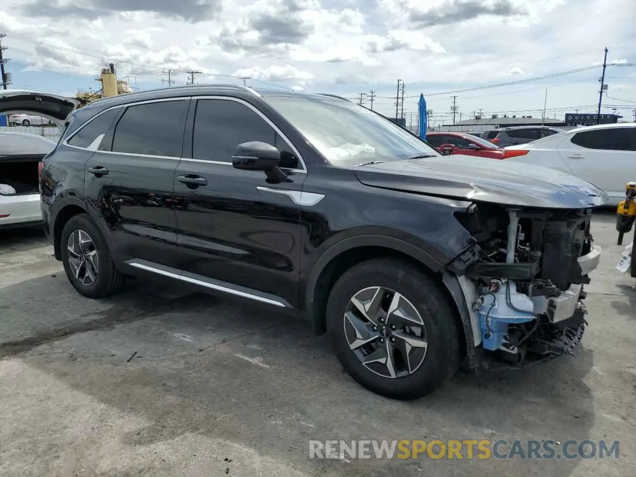 4 Photograph of a damaged car KNDRH4LGXP5199166 KIA SORENTO 2023