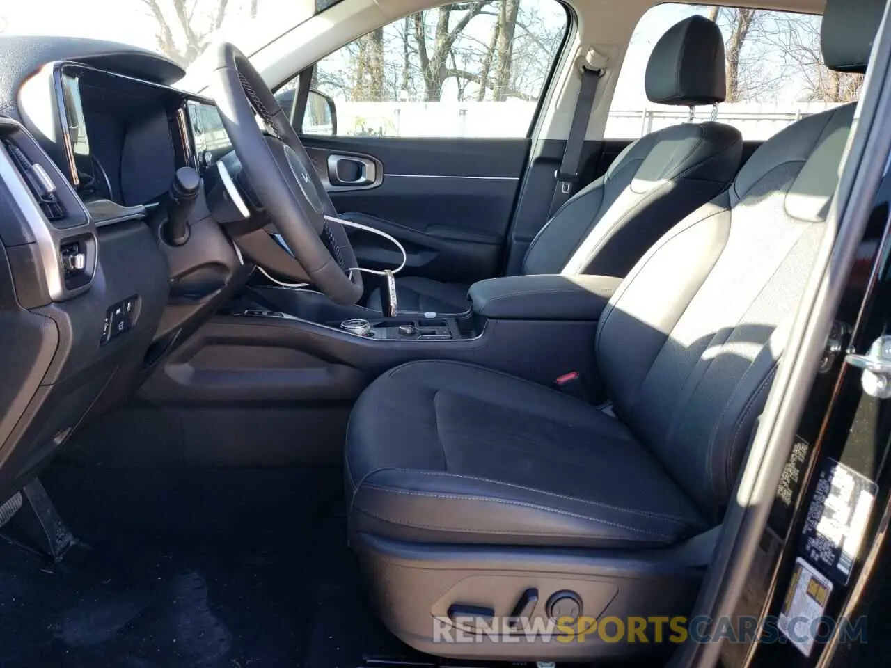 7 Photograph of a damaged car KNDRHDLG2P5213335 KIA SORENTO 2023