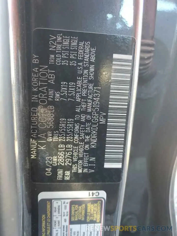 14 Photograph of a damaged car KNDRKDLG6P5194371 KIA SORENTO 2023
