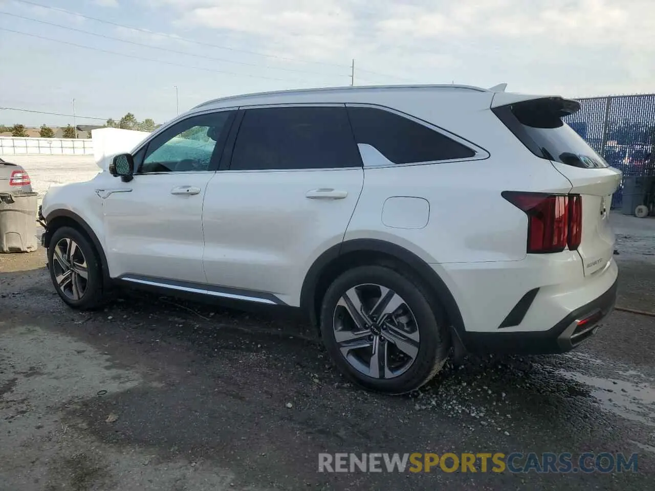 2 Photograph of a damaged car KNDRKDLG8P5177281 KIA SORENTO 2023