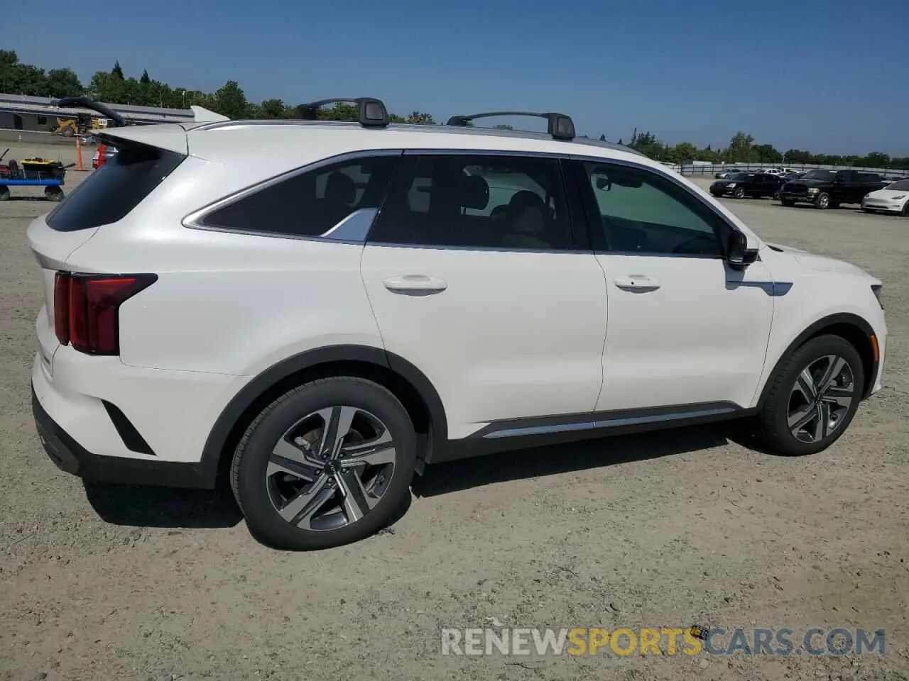 3 Photograph of a damaged car KNDRKDLGXP5171837 KIA SORENTO 2023
