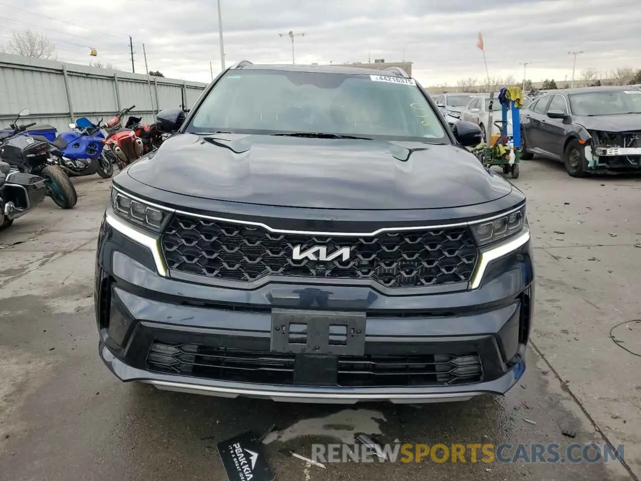 5 Photograph of a damaged car KNDRMDLH7P5201542 KIA SORENTO 2023