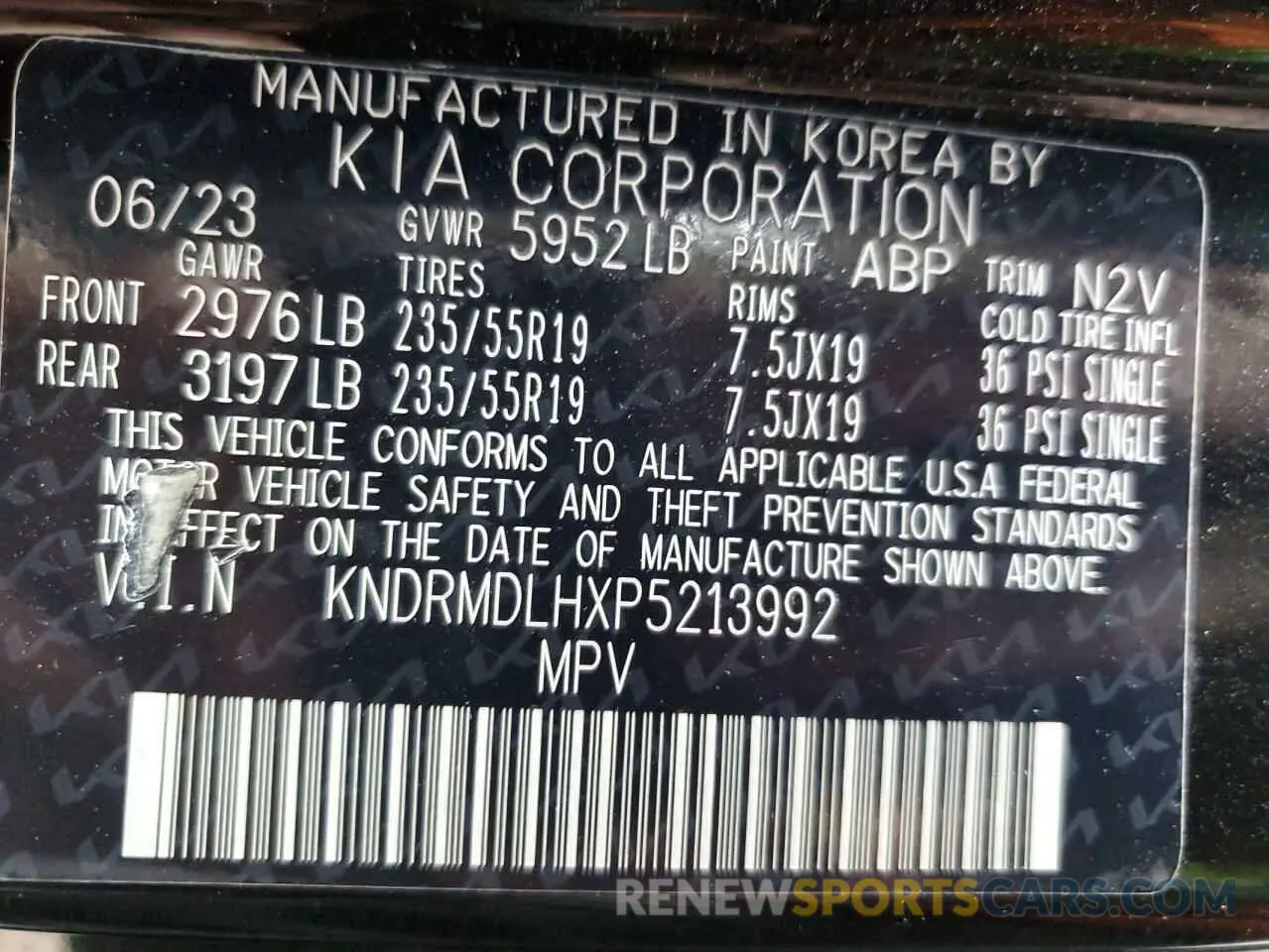 14 Photograph of a damaged car KNDRMDLHXP5213992 KIA SORENTO 2023