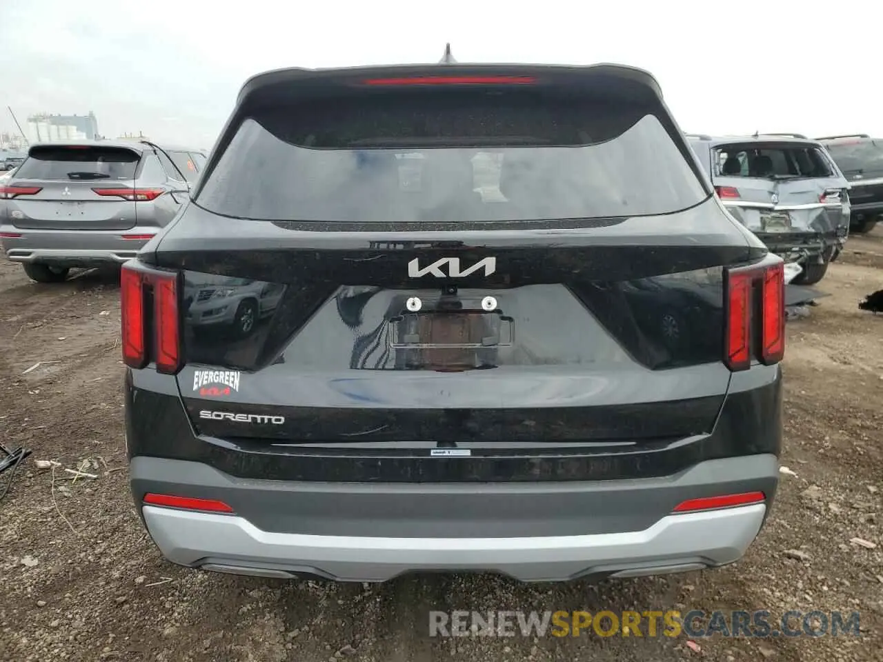 6 Photograph of a damaged car 5XYRG4JC0RG271831 KIA SORENTO 2024