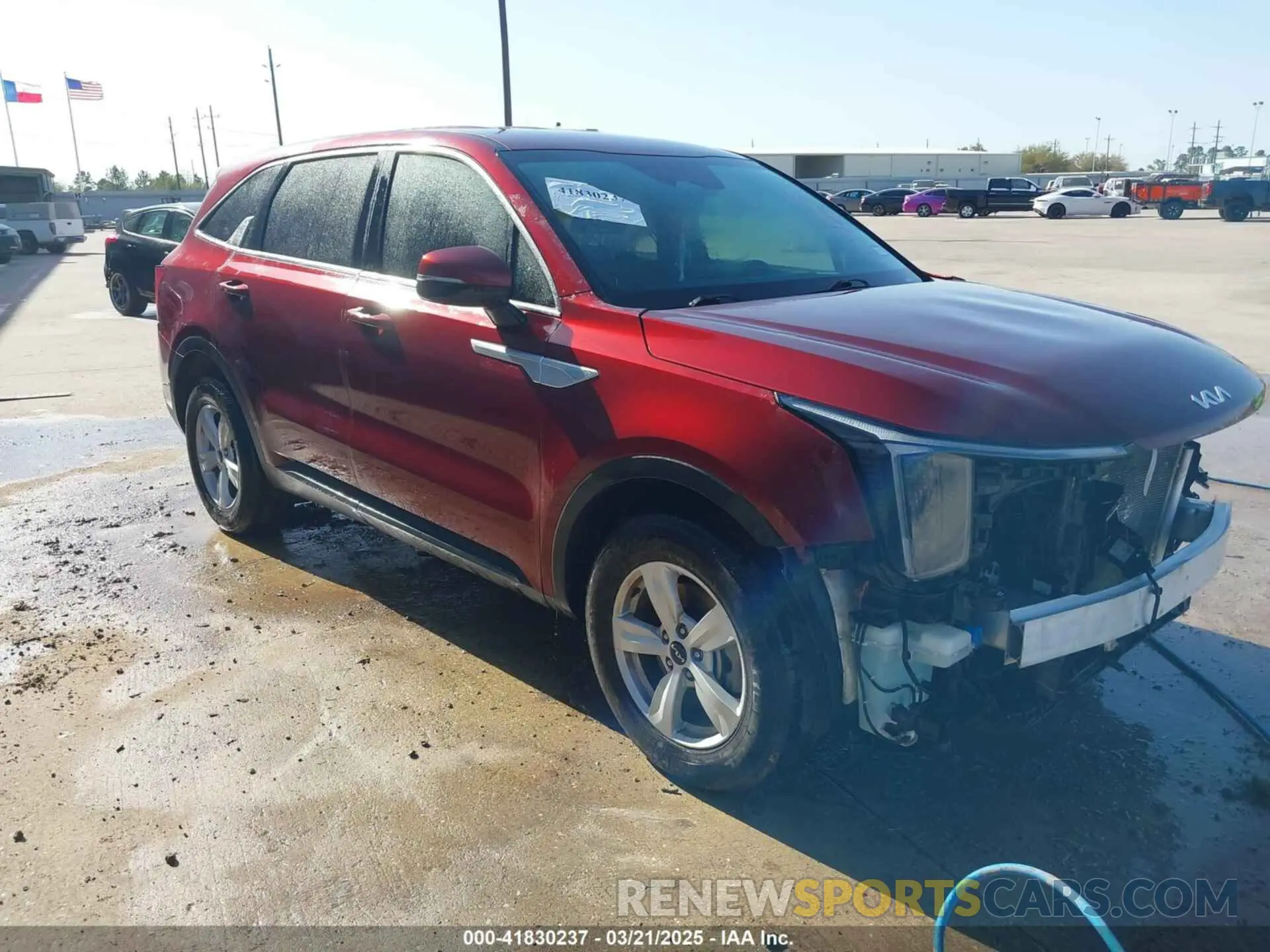 1 Photograph of a damaged car 5XYRG4JC3RG257311 KIA SORENTO 2024