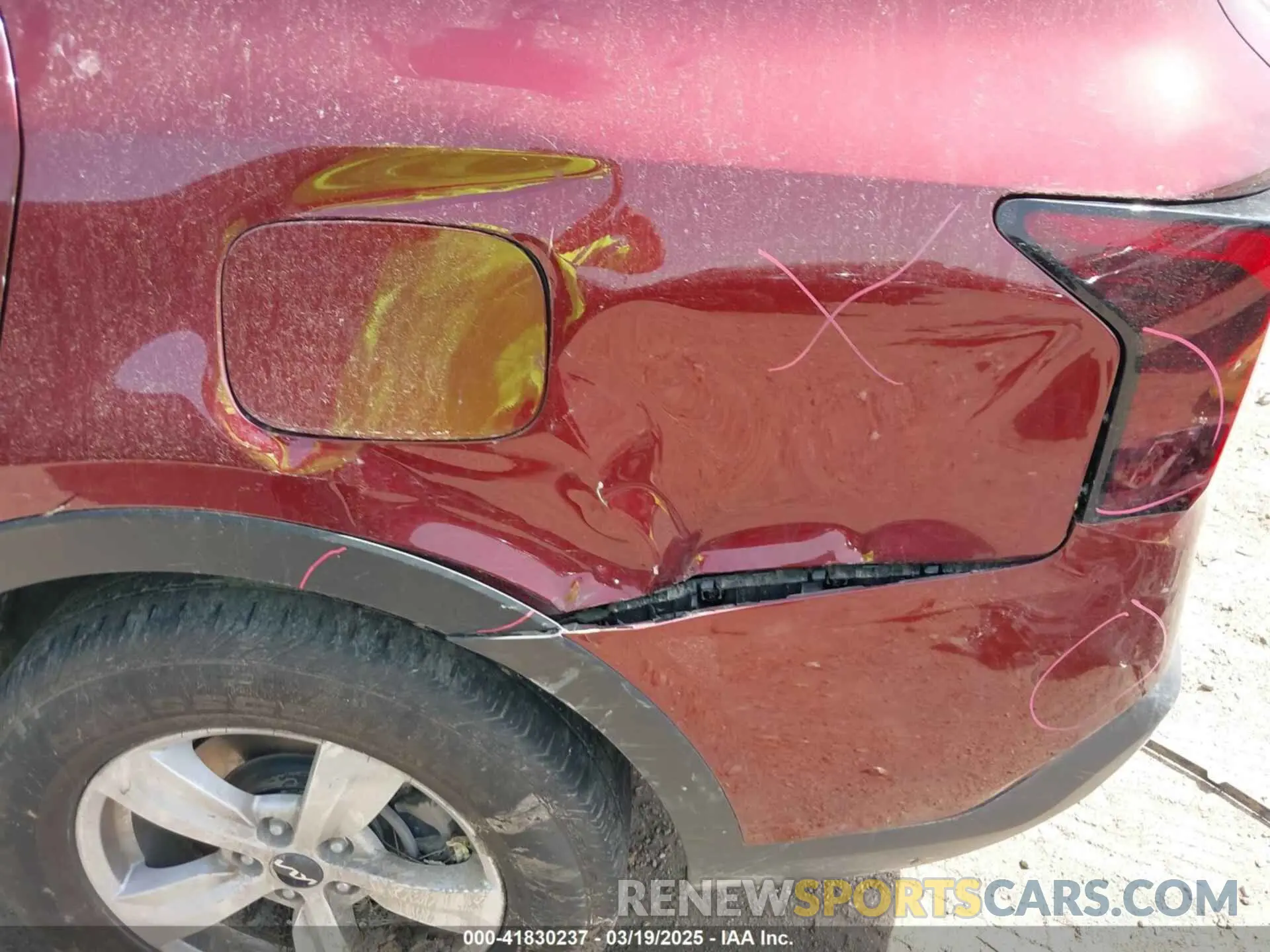 18 Photograph of a damaged car 5XYRG4JC3RG257311 KIA SORENTO 2024