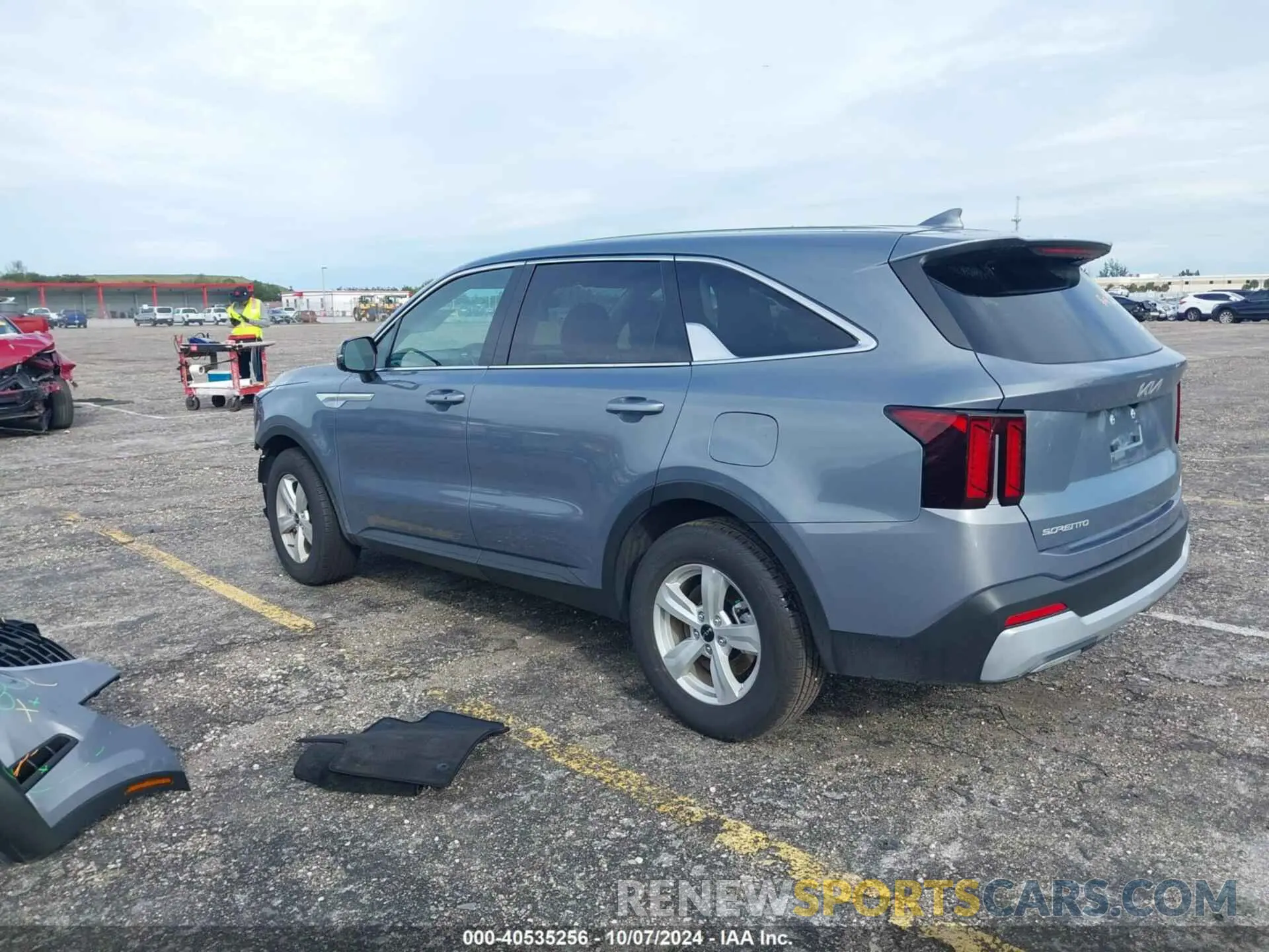 3 Photograph of a damaged car 5XYRG4JC4RG303731 KIA SORENTO 2024