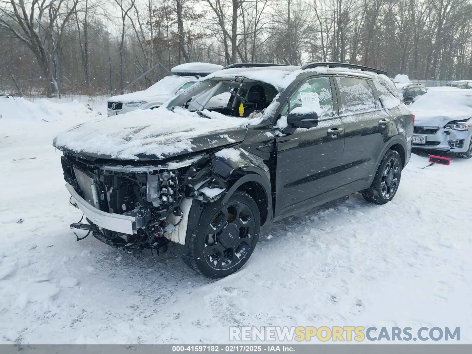 2 Photograph of a damaged car 5XYRKDJF1RG293796 KIA SORENTO 2024