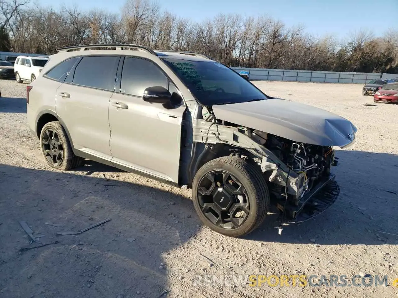 4 Photograph of a damaged car 5XYRKDJF2RG282001 KIA SORENTO 2024
