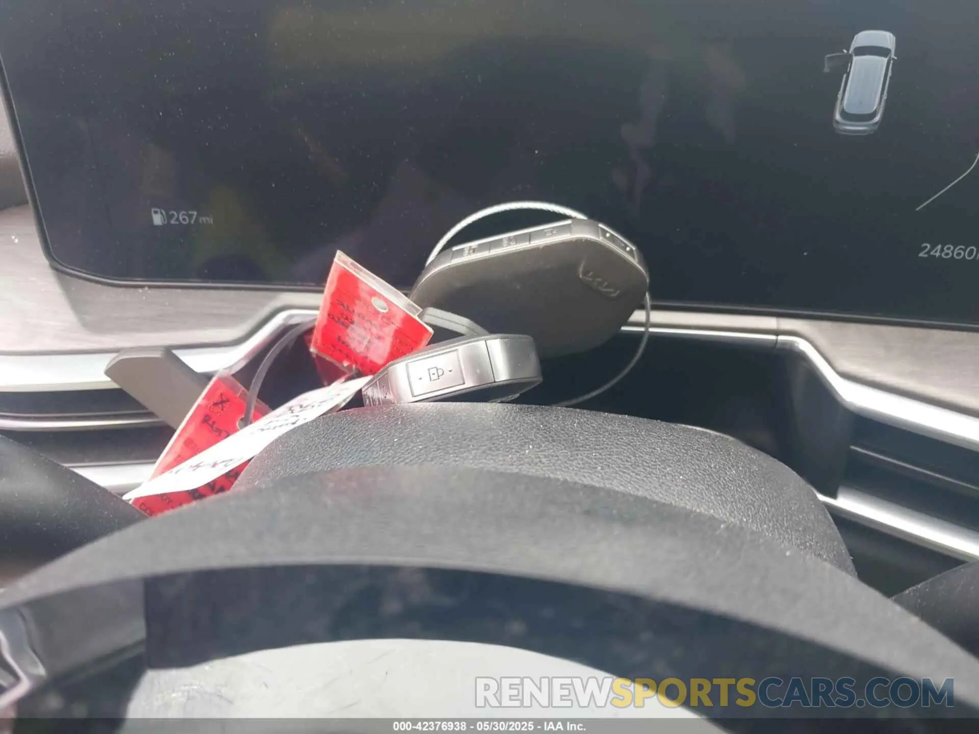 11 Photograph of a damaged car 5XYRKDJF5RG271333 KIA SORENTO 2024