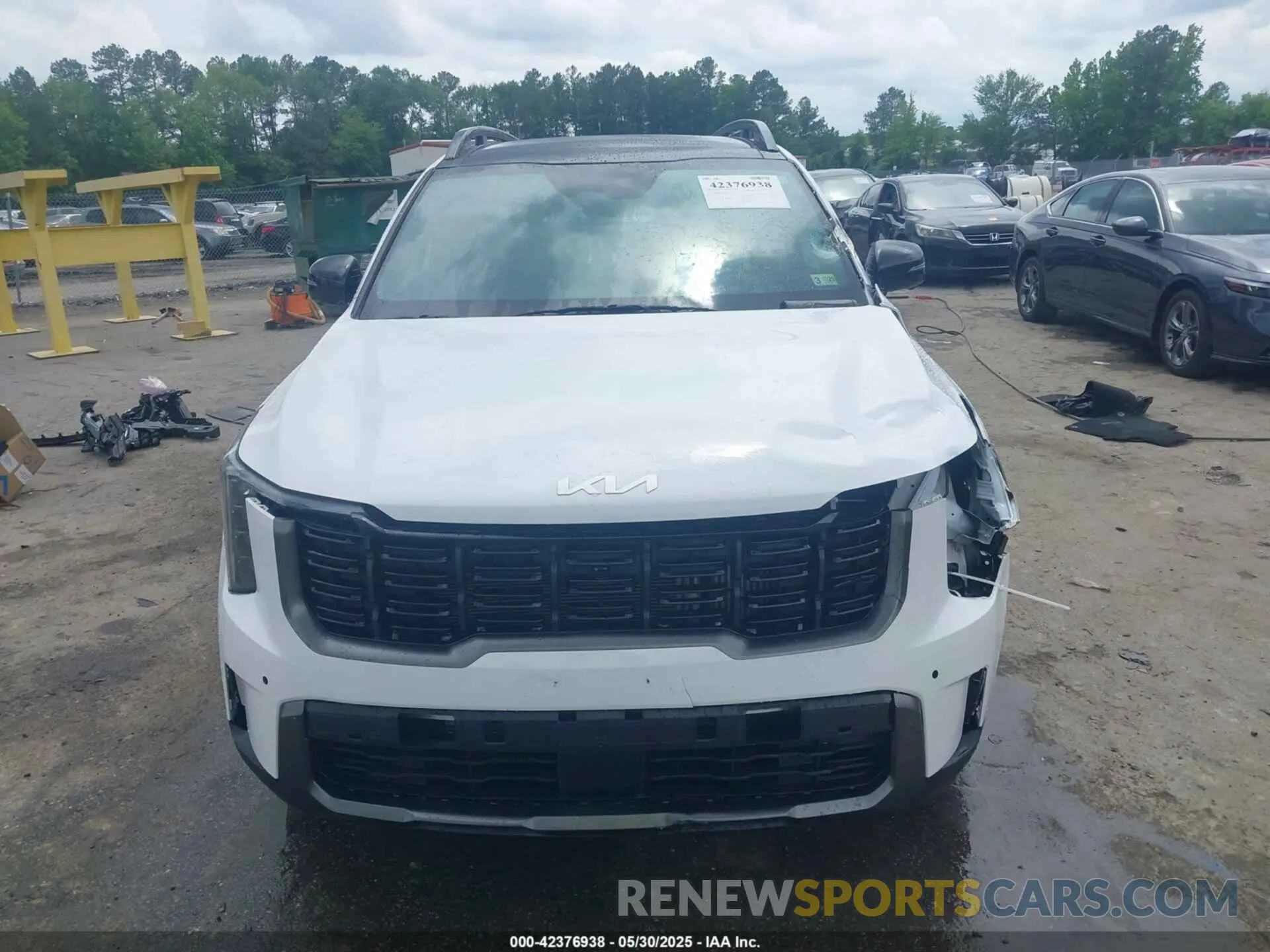 13 Photograph of a damaged car 5XYRKDJF5RG271333 KIA SORENTO 2024