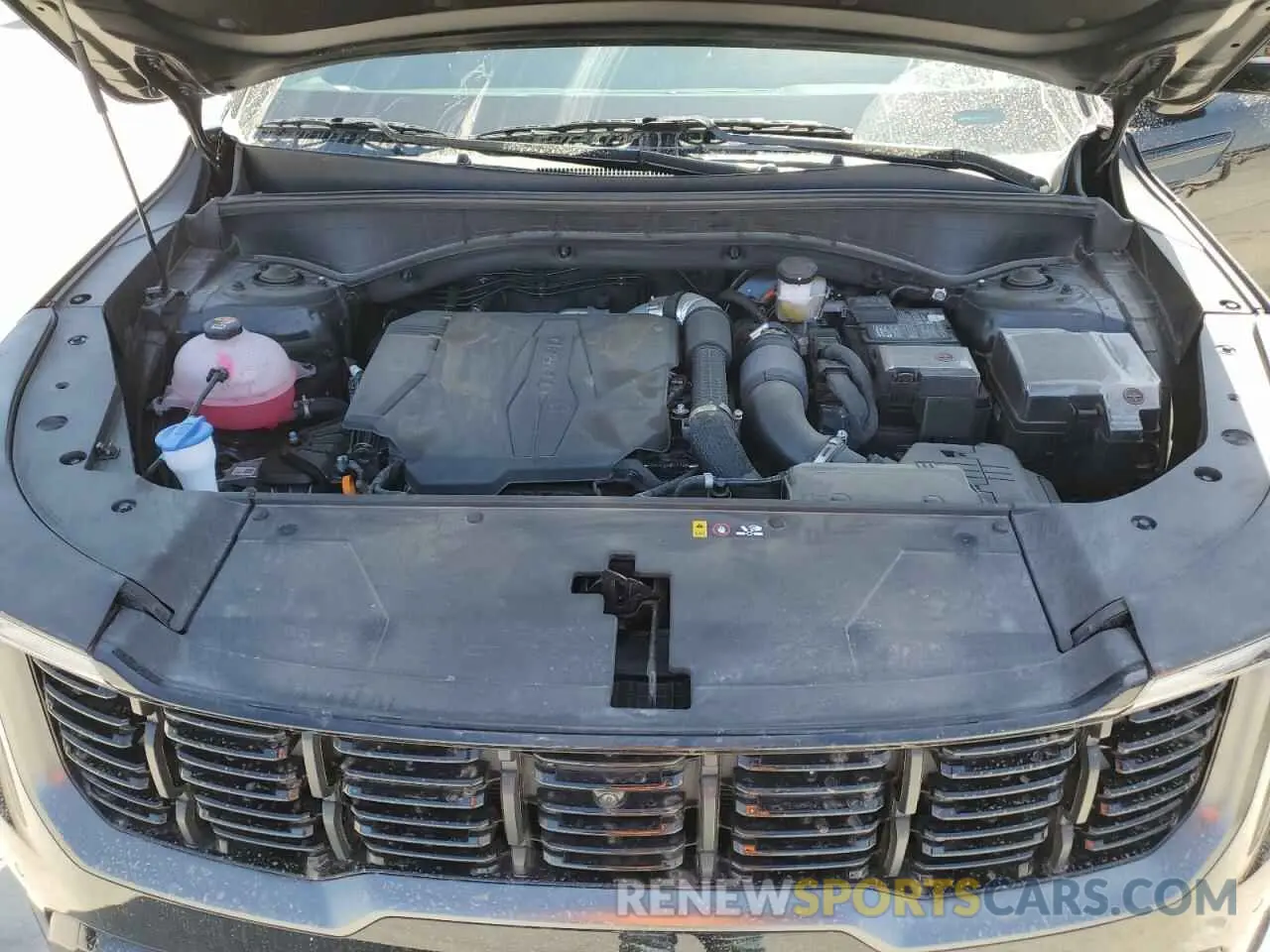 12 Photograph of a damaged car 5XYRKDJFXRG297135 KIA SORENTO 2024
