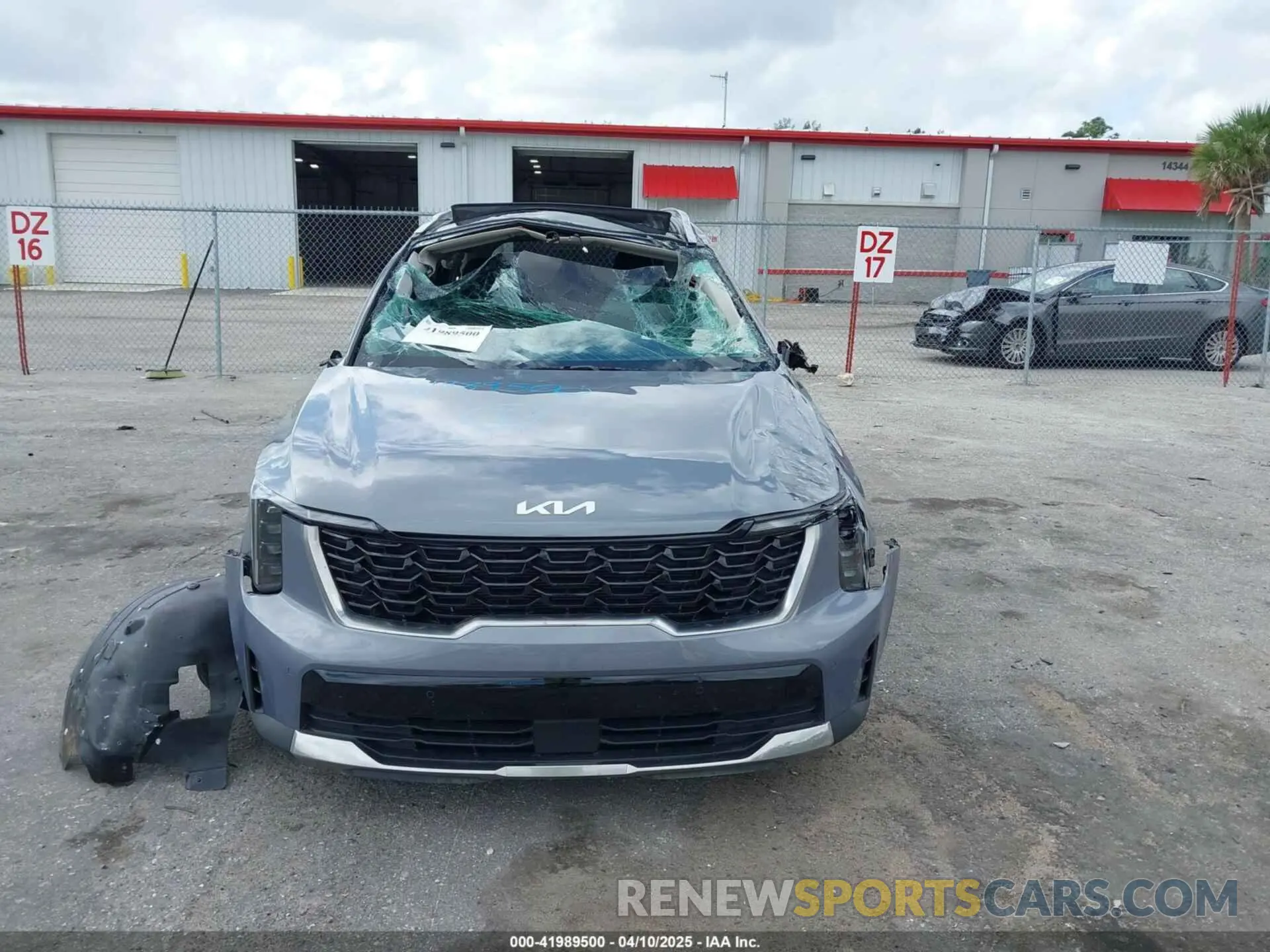 11 Photograph of a damaged car 5XYRL4JC0RG295445 KIA SORENTO 2024