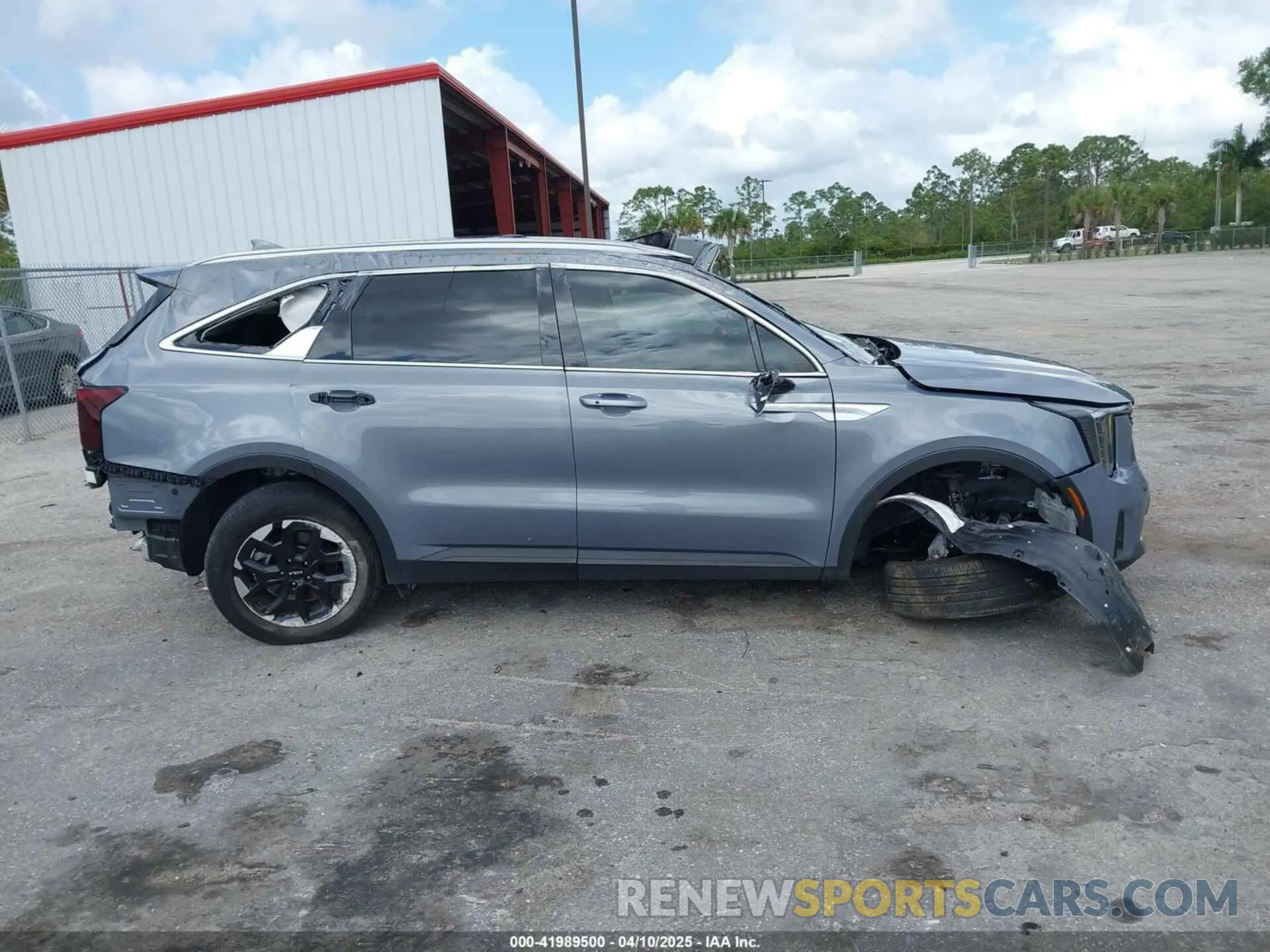 12 Photograph of a damaged car 5XYRL4JC0RG295445 KIA SORENTO 2024