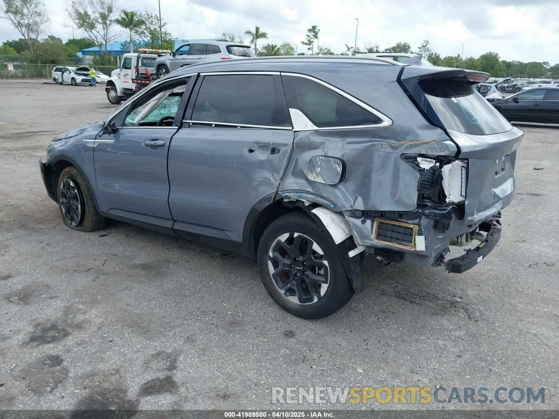 3 Photograph of a damaged car 5XYRL4JC0RG295445 KIA SORENTO 2024