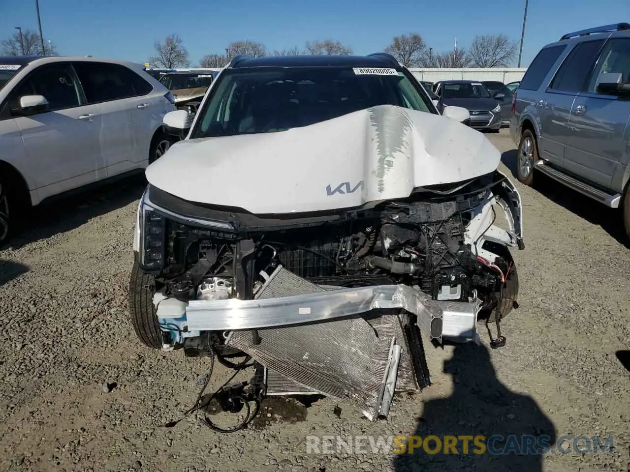 5 Photograph of a damaged car 5XYRL4JC2RG291106 KIA SORENTO 2024