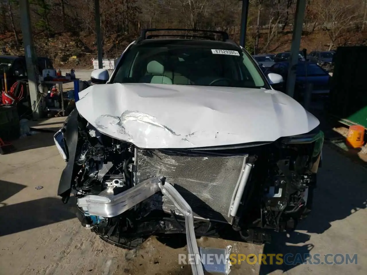 5 Photograph of a damaged car 5XYRL4JC2RG295091 KIA SORENTO 2024