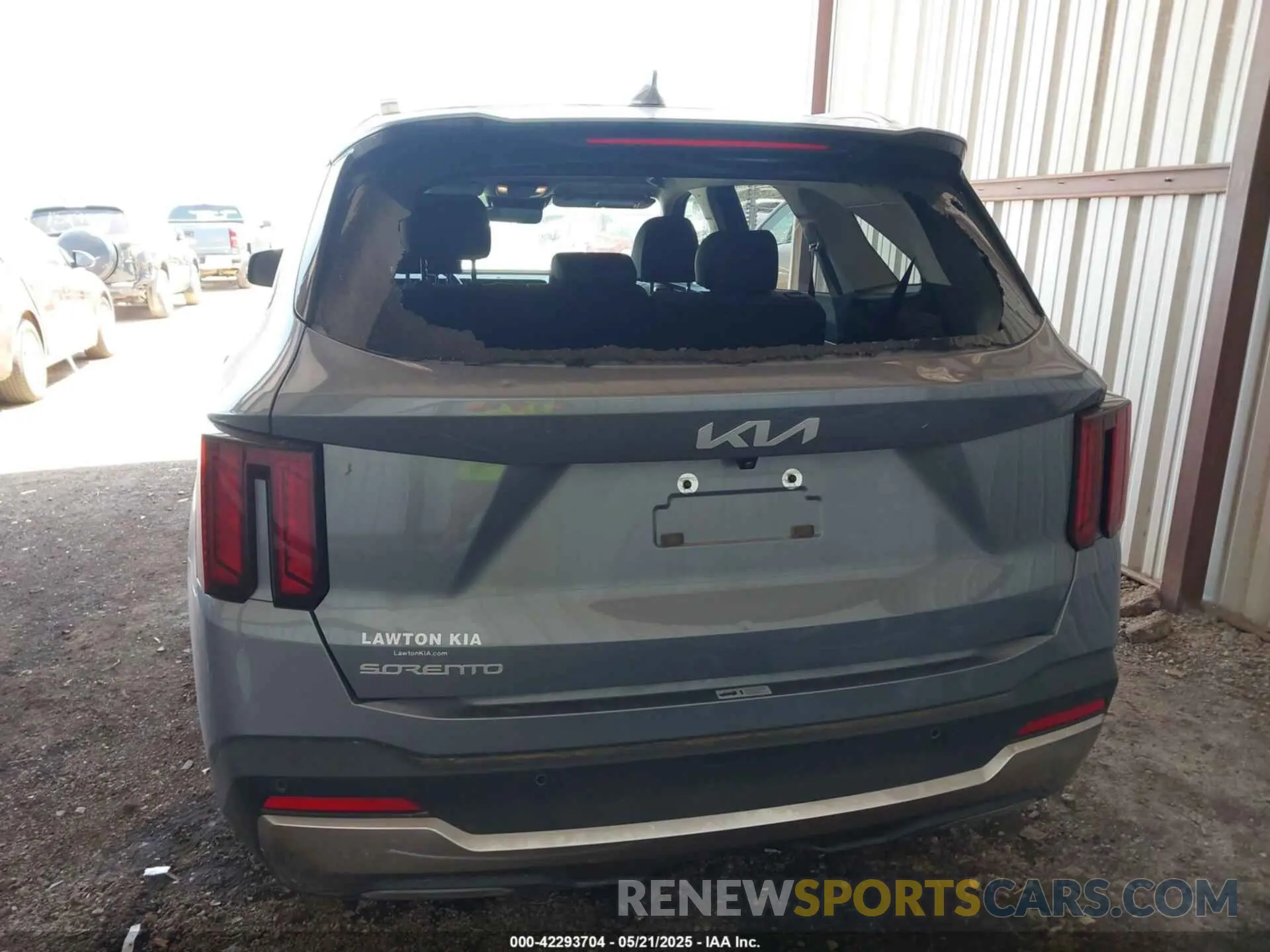 16 Photograph of a damaged car 5XYRL4JC3RG263234 KIA SORENTO 2024