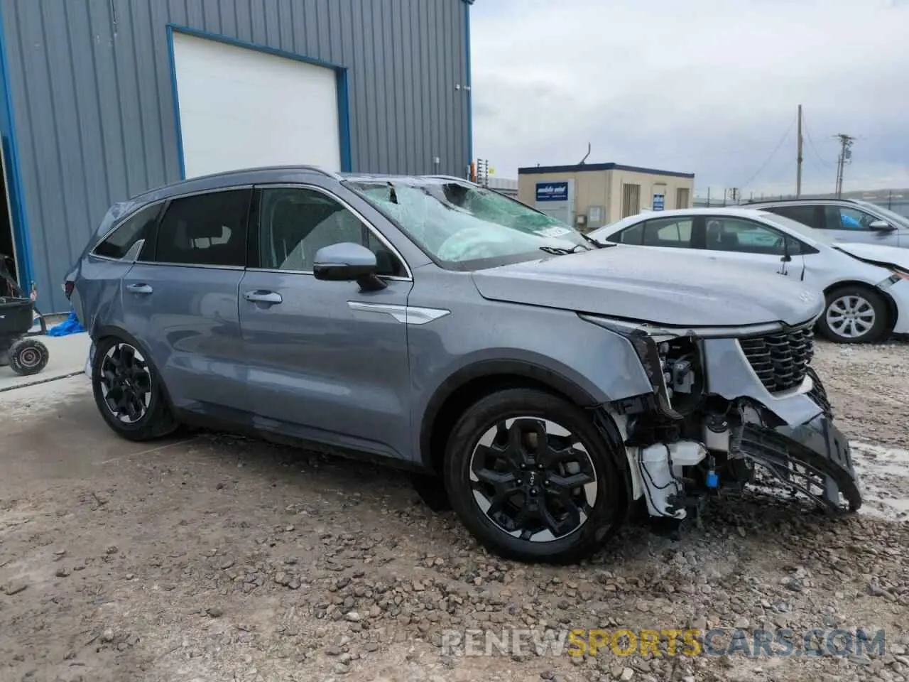 4 Photograph of a damaged car 5XYRL4JC3RG289798 KIA SORENTO 2024