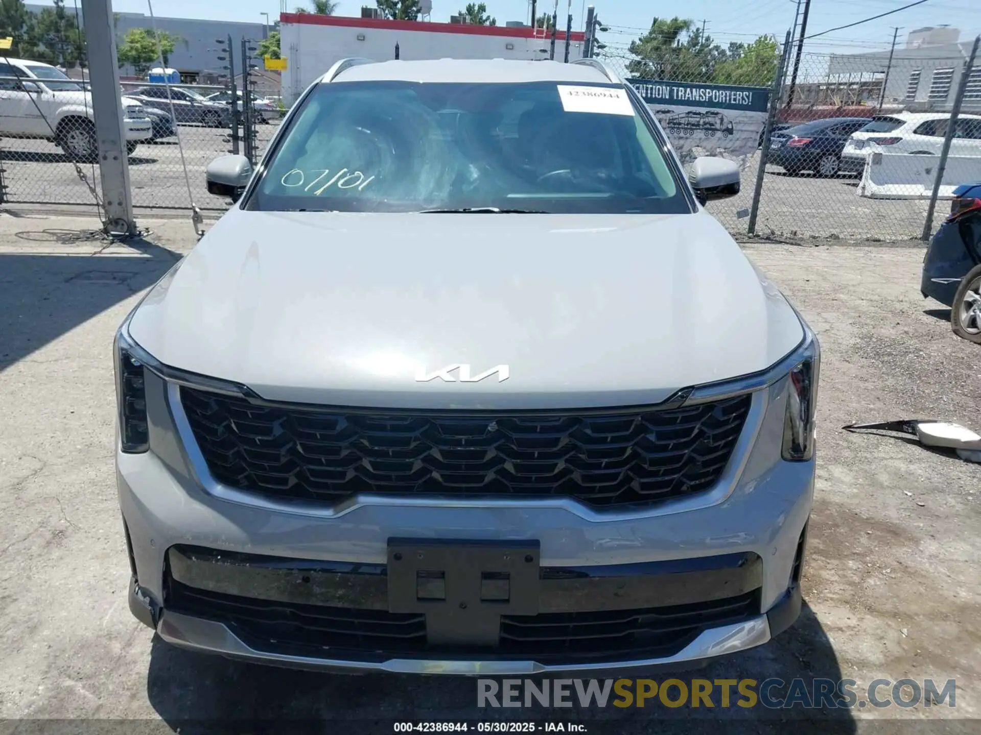 12 Photograph of a damaged car 5XYRL4JC3RG297285 KIA SORENTO 2024