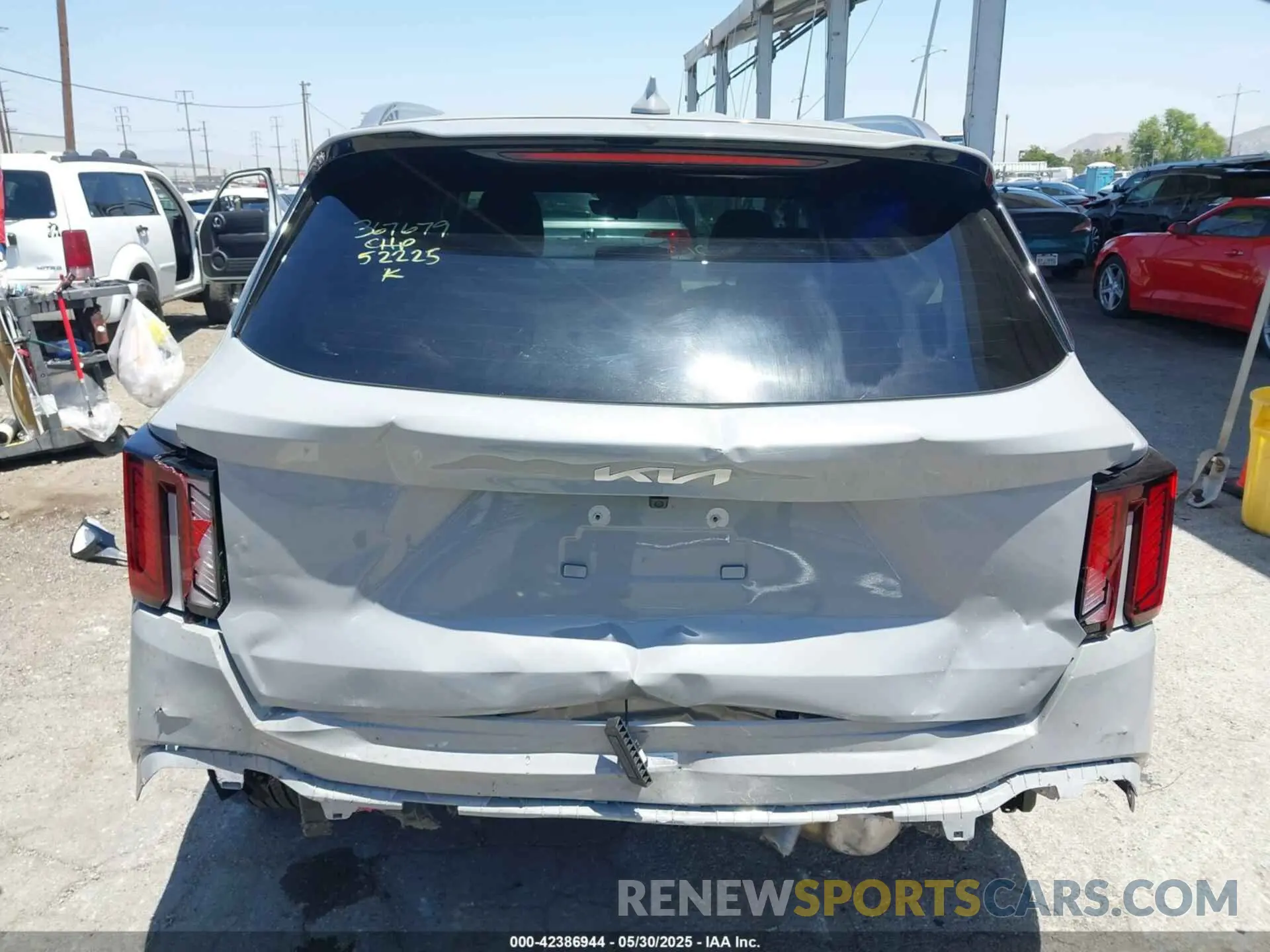 16 Photograph of a damaged car 5XYRL4JC3RG297285 KIA SORENTO 2024