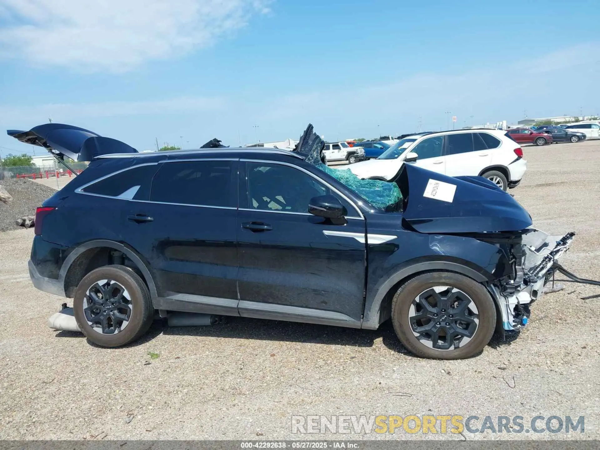 13 Photograph of a damaged car 5XYRL4JC5RG292721 KIA SORENTO 2024