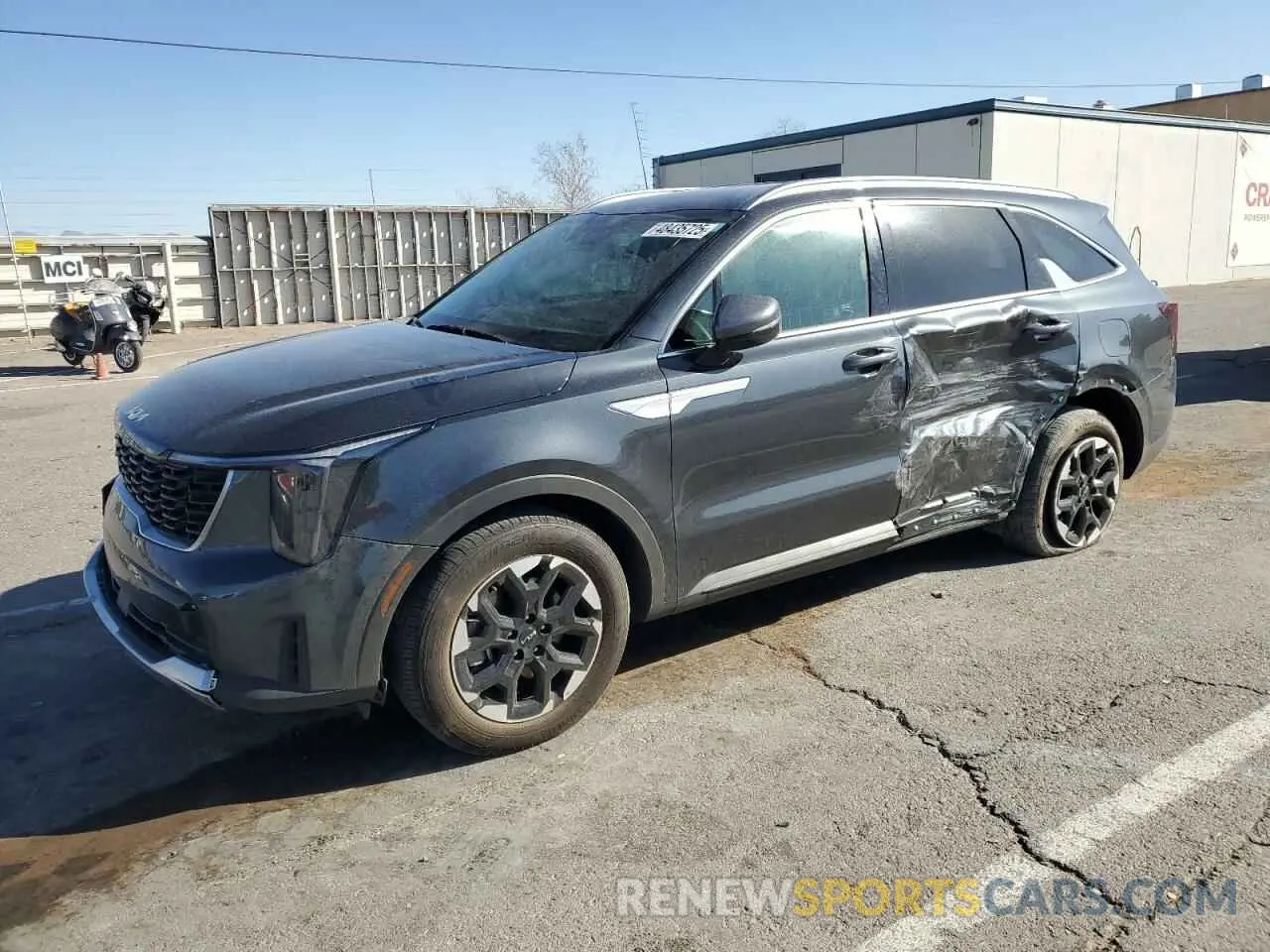 1 Photograph of a damaged car 5XYRL4JC6RG257928 KIA SORENTO 2024