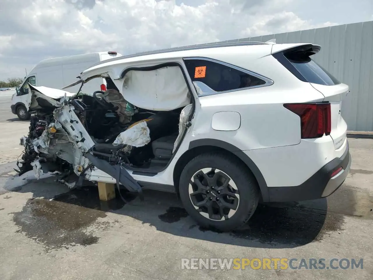 2 Photograph of a damaged car 5XYRL4JC7RG286404 KIA SORENTO 2024
