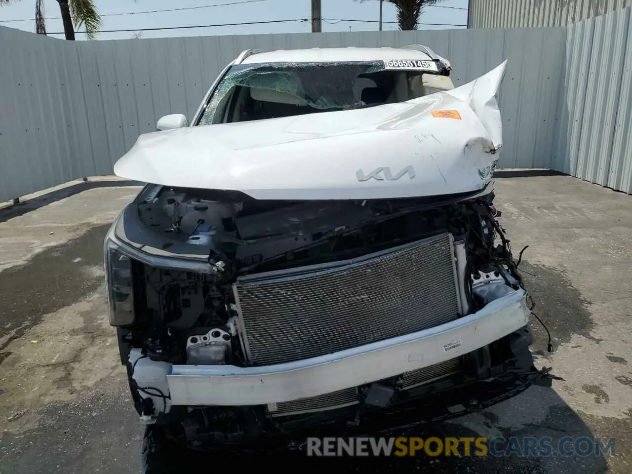 5 Photograph of a damaged car 5XYRL4JC7RG286404 KIA SORENTO 2024