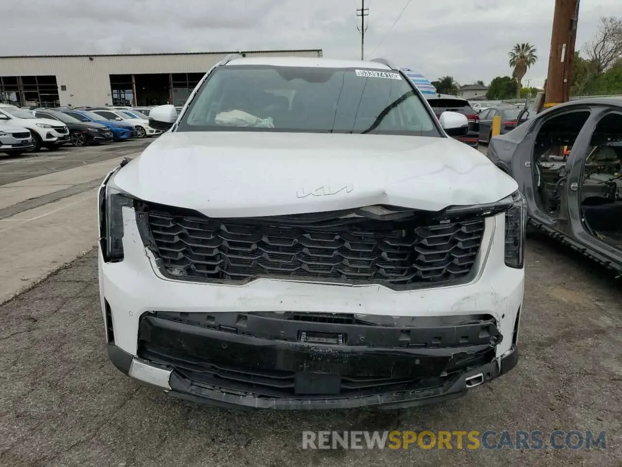 5 Photograph of a damaged car 5XYRLDJC0RG261215 KIA SORENTO 2024