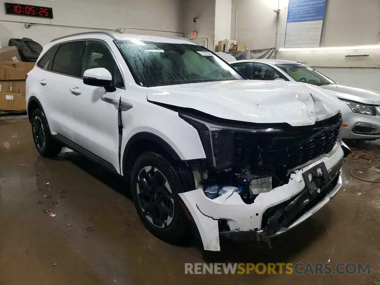 4 Photograph of a damaged car 5XYRLDJC0RG271100 KIA SORENTO 2024