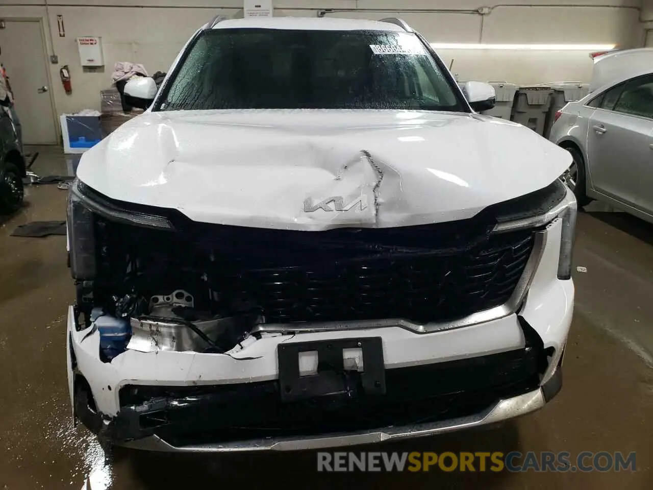 5 Photograph of a damaged car 5XYRLDJC0RG271100 KIA SORENTO 2024