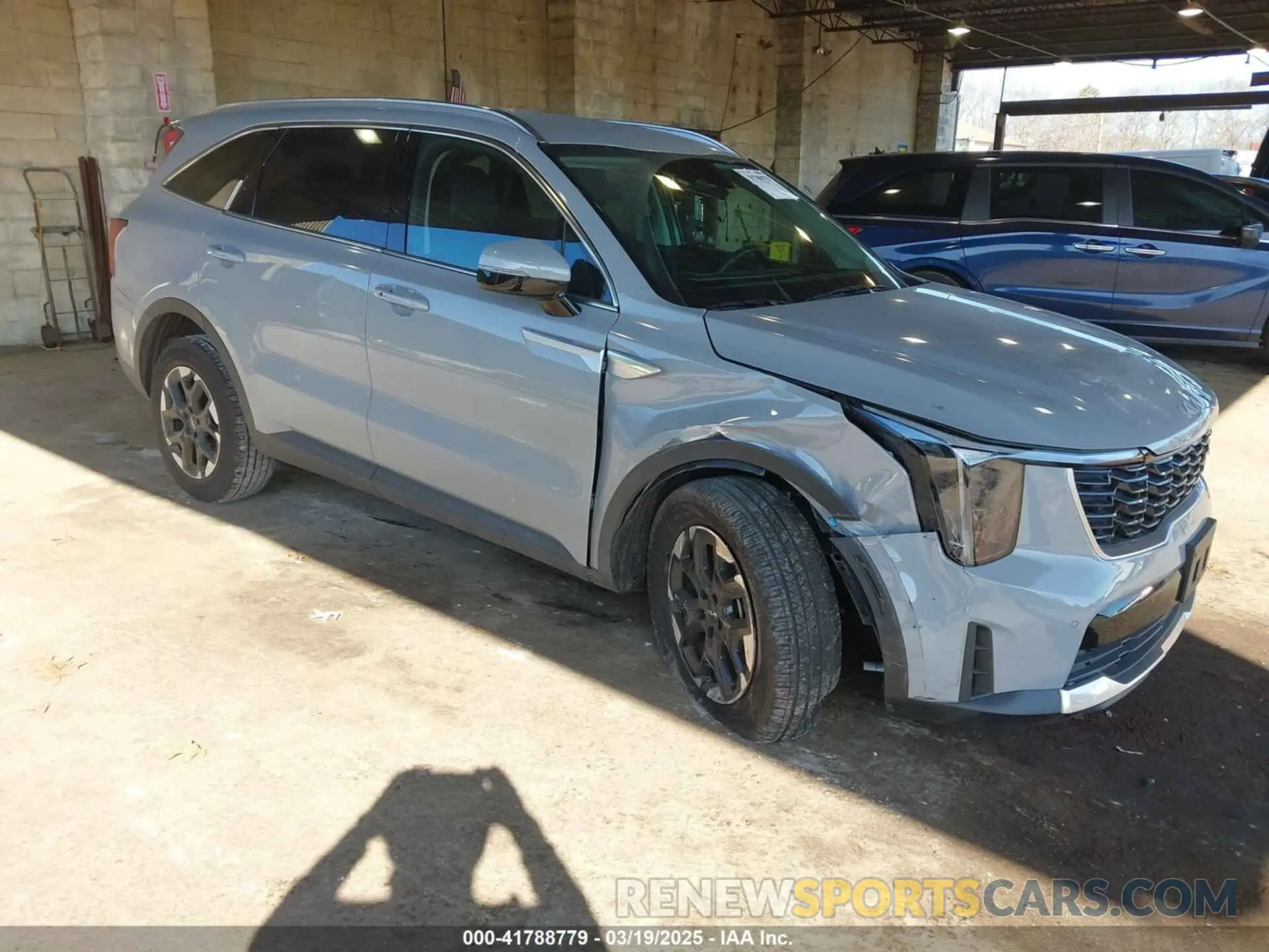 1 Photograph of a damaged car 5XYRLDJC0RG281593 KIA SORENTO 2024