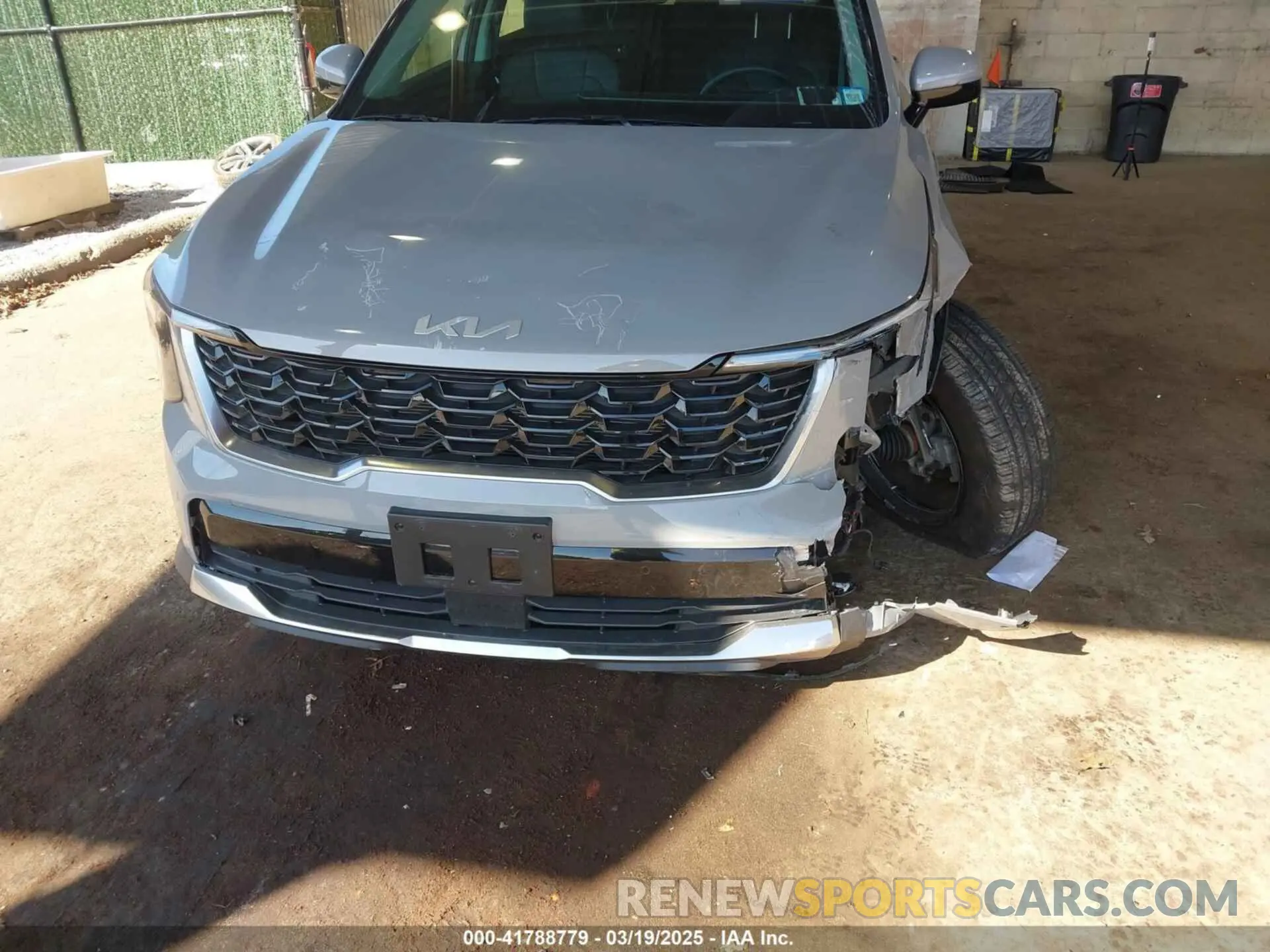 6 Photograph of a damaged car 5XYRLDJC0RG281593 KIA SORENTO 2024