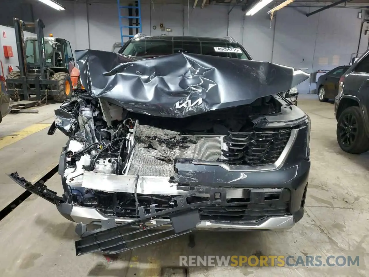 5 Photograph of a damaged car 5XYRLDJC1RG288018 KIA SORENTO 2024
