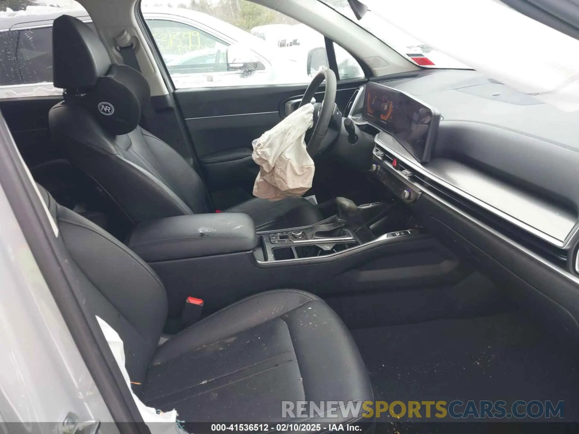 5 Photograph of a damaged car 5XYRLDJC2RG281871 KIA SORENTO 2024