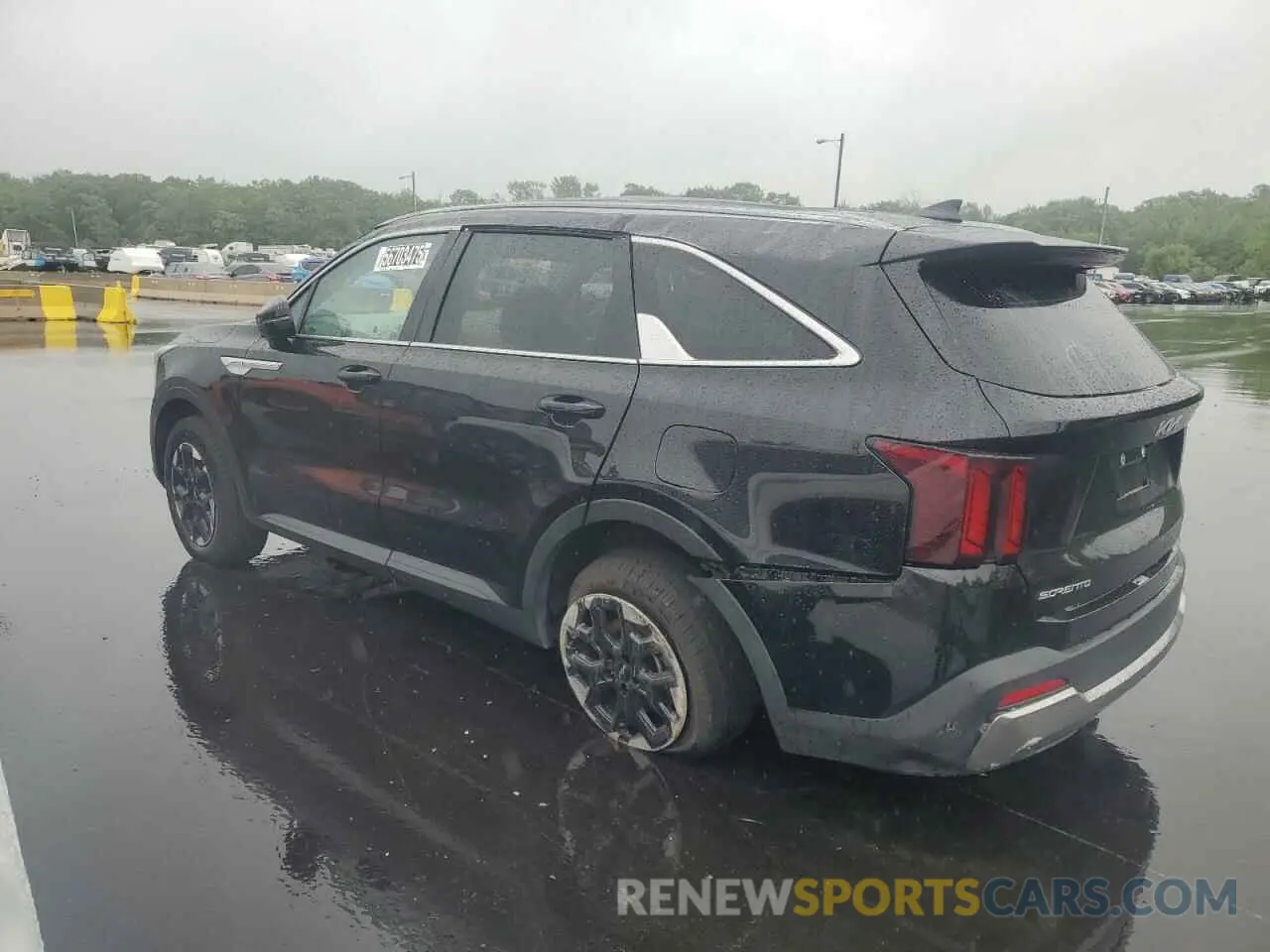 2 Photograph of a damaged car 5XYRLDJC7RG288699 KIA SORENTO 2024