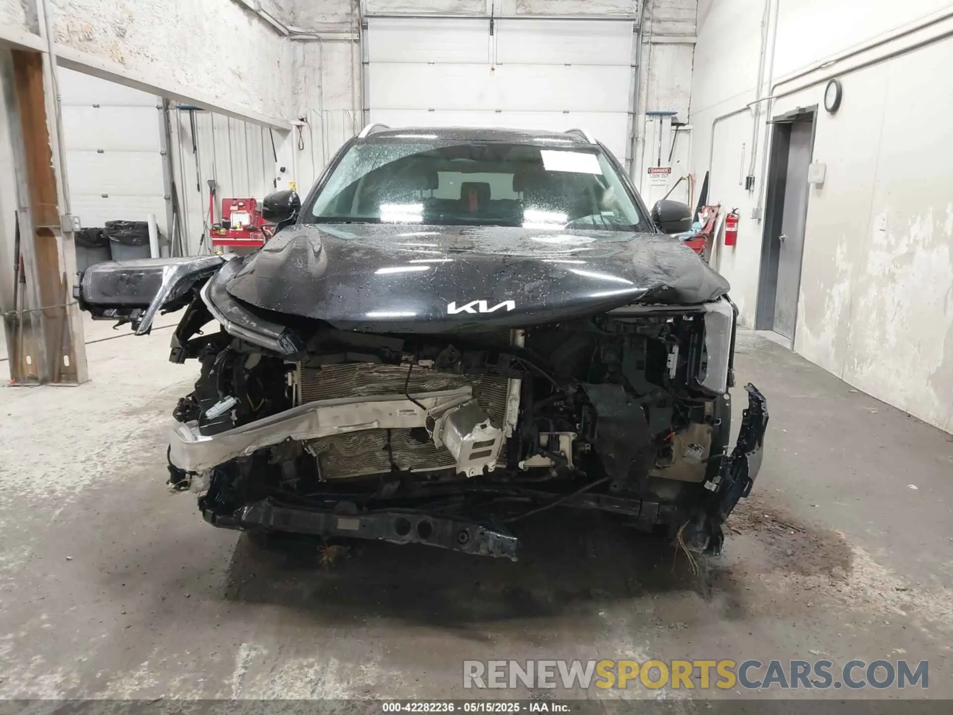13 Photograph of a damaged car 5XYRLDJC9RG261052 KIA SORENTO 2024