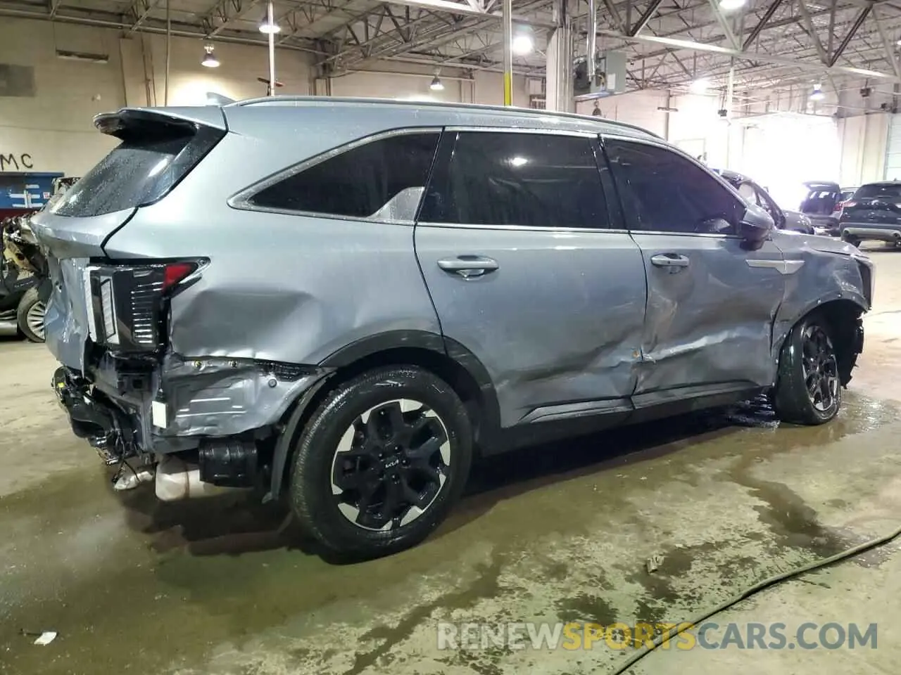 3 Photograph of a damaged car 5XYRLDJC9RG279194 KIA SORENTO 2024