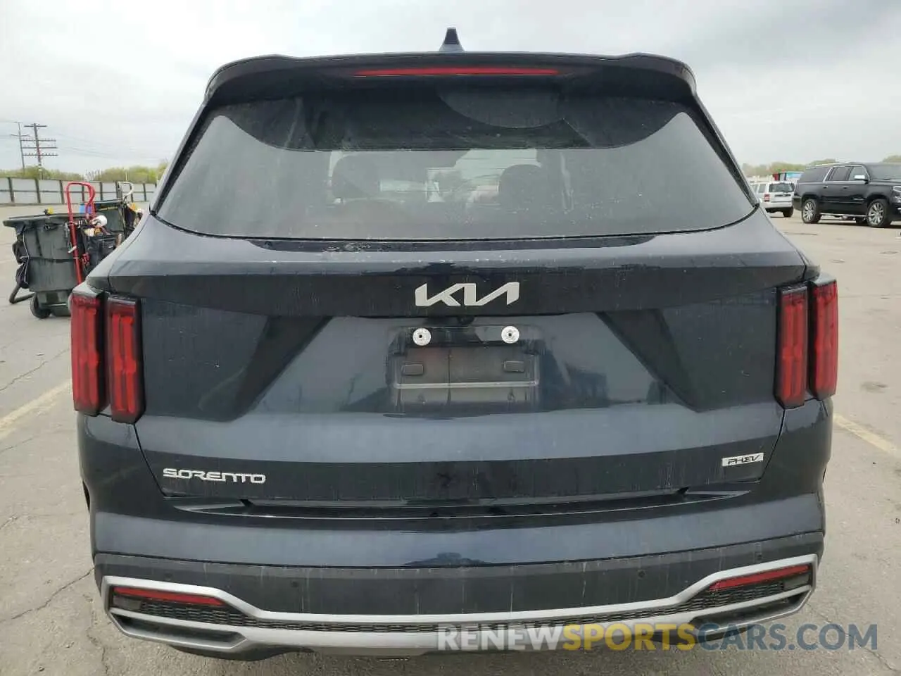 6 Photograph of a damaged car KNDRMDLH5R5236308 KIA SORENTO 2024