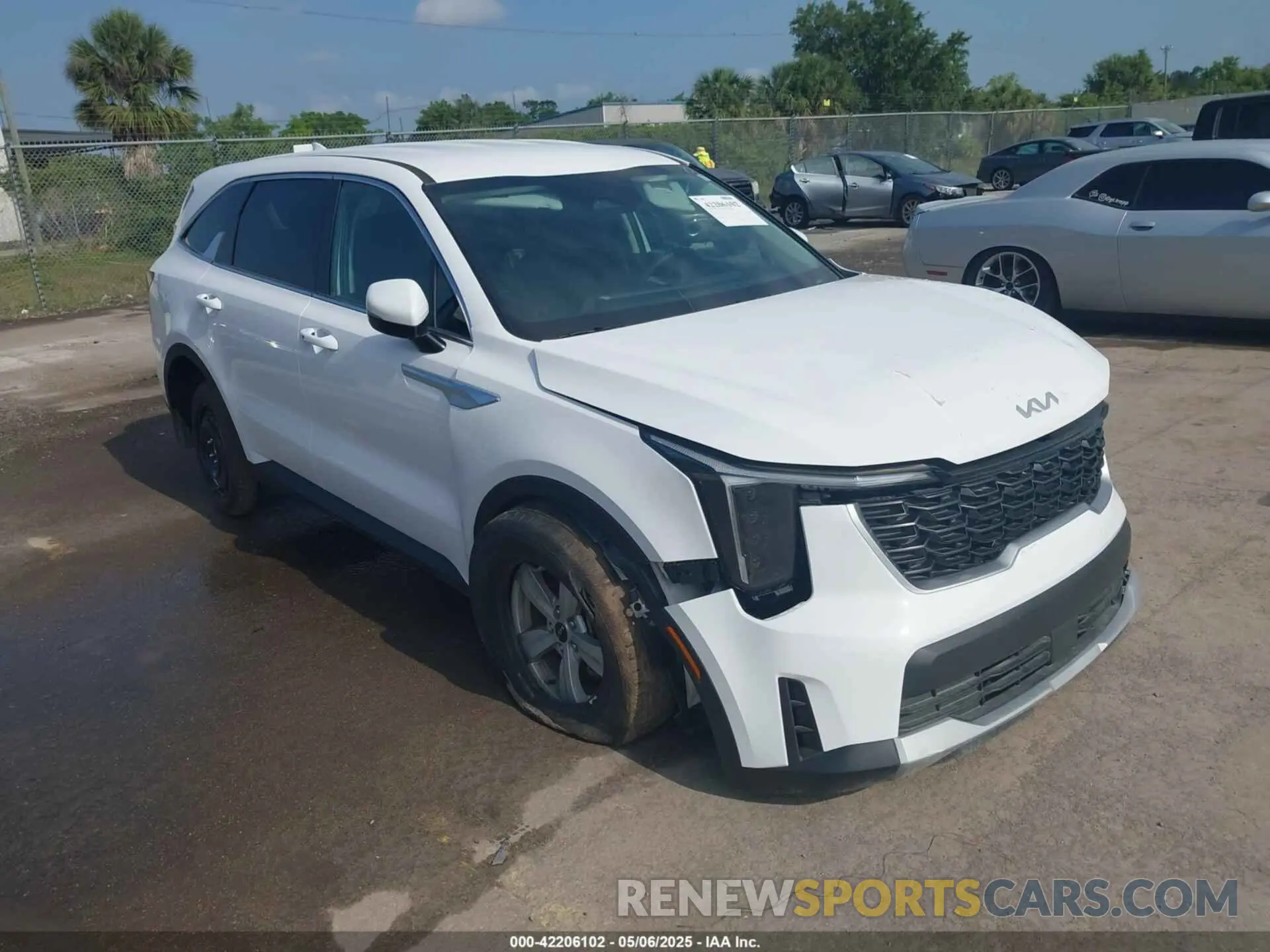 1 Photograph of a damaged car 5XYRG4JC5SG339241 KIA SORENTO 2025