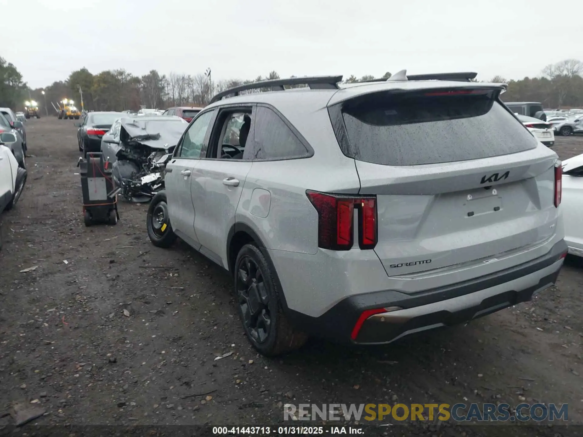 3 Photograph of a damaged car 5XYRHDJF6SG315229 KIA SORENTO 2025