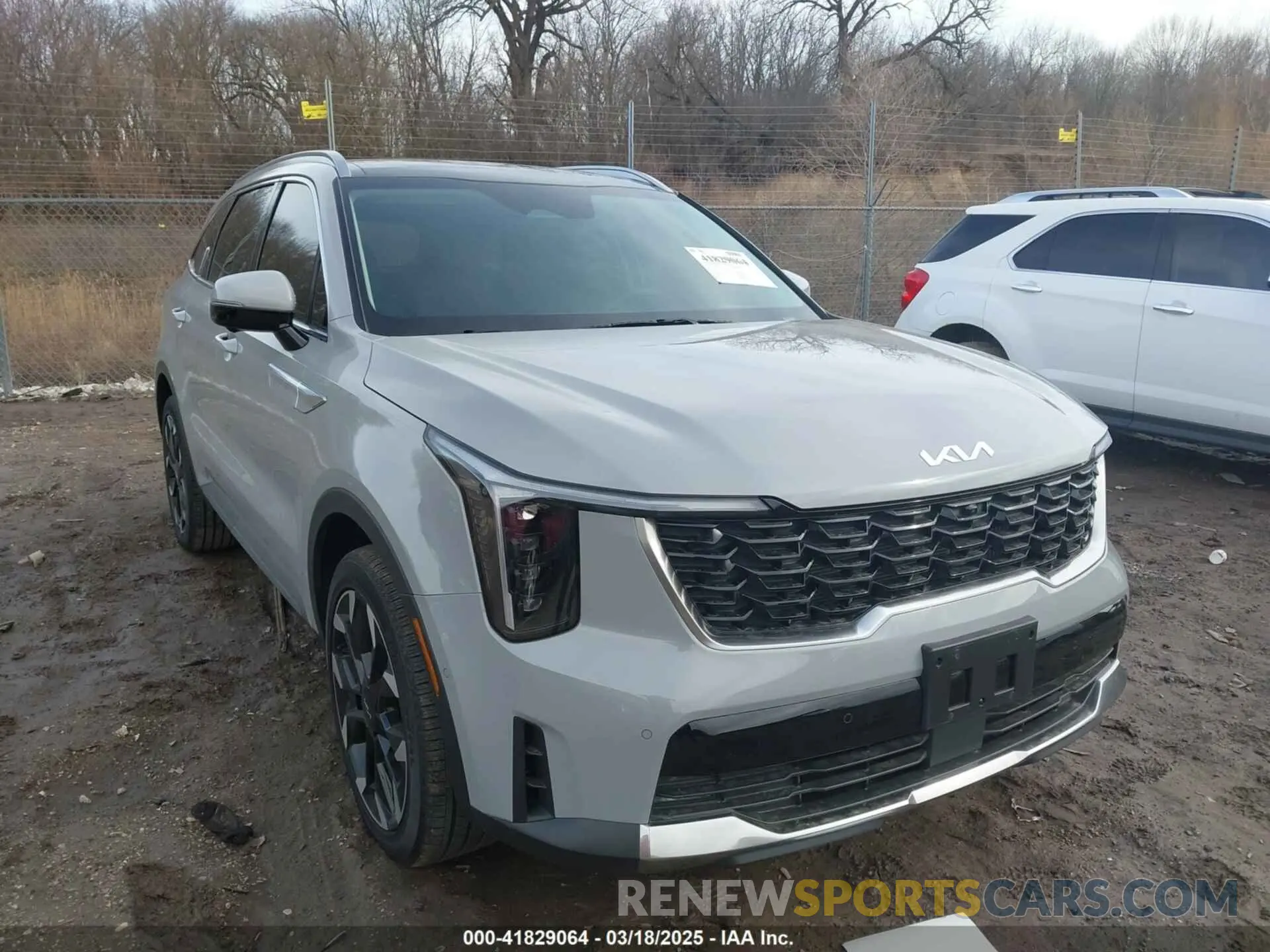 1 Photograph of a damaged car 5XYRK4JF1SG323059 KIA SORENTO 2025