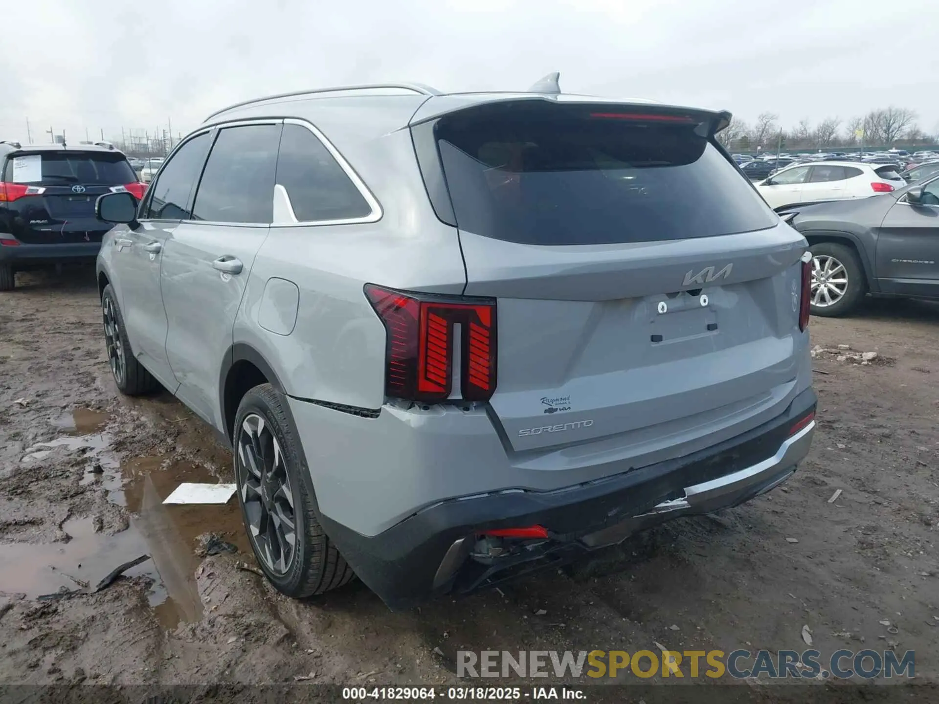 3 Photograph of a damaged car 5XYRK4JF1SG323059 KIA SORENTO 2025